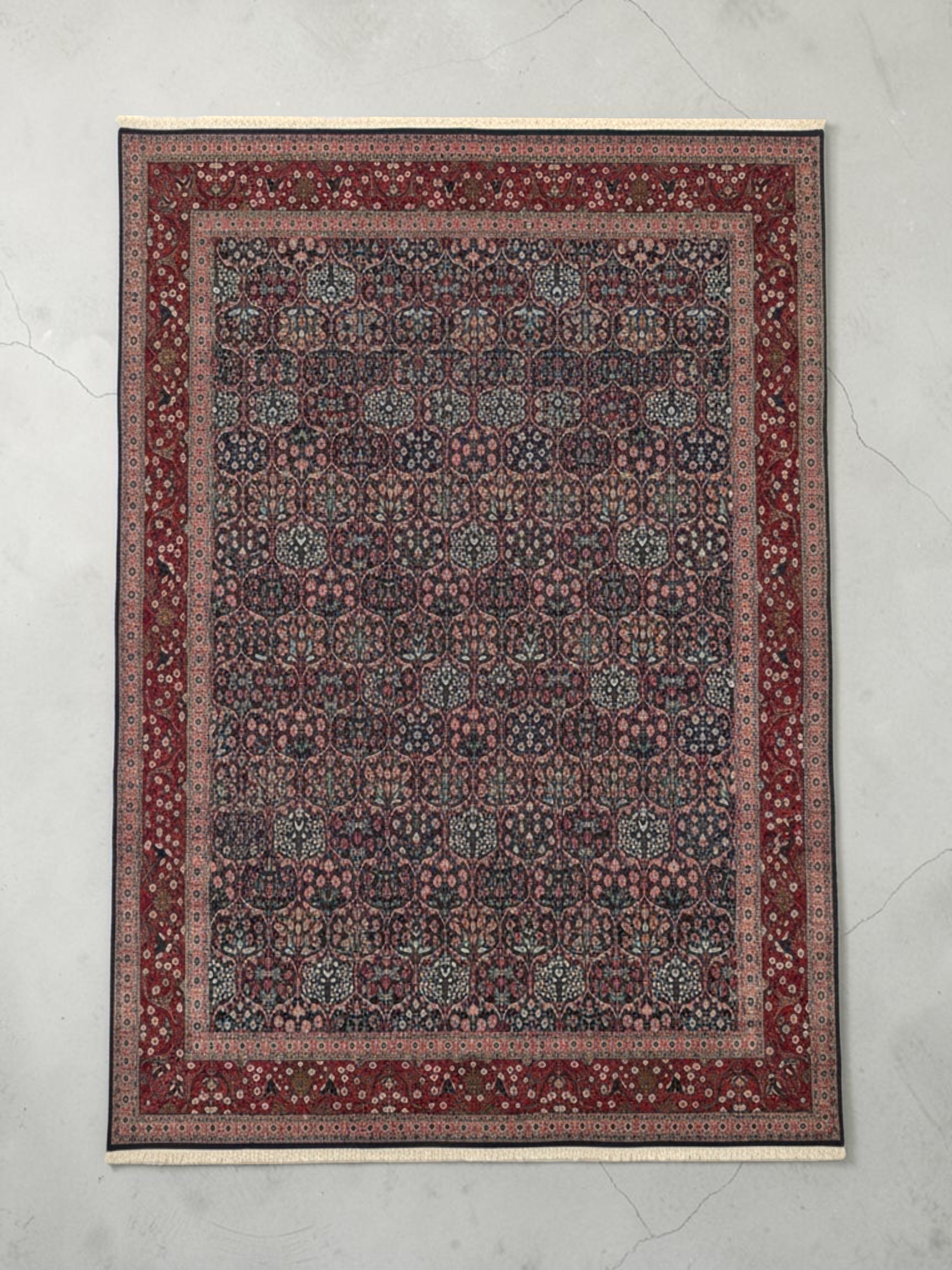 Hereke Regal Floral